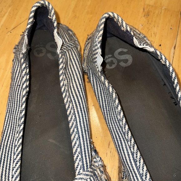 Blue and white striped straw sole flats - Picture 4 of 5